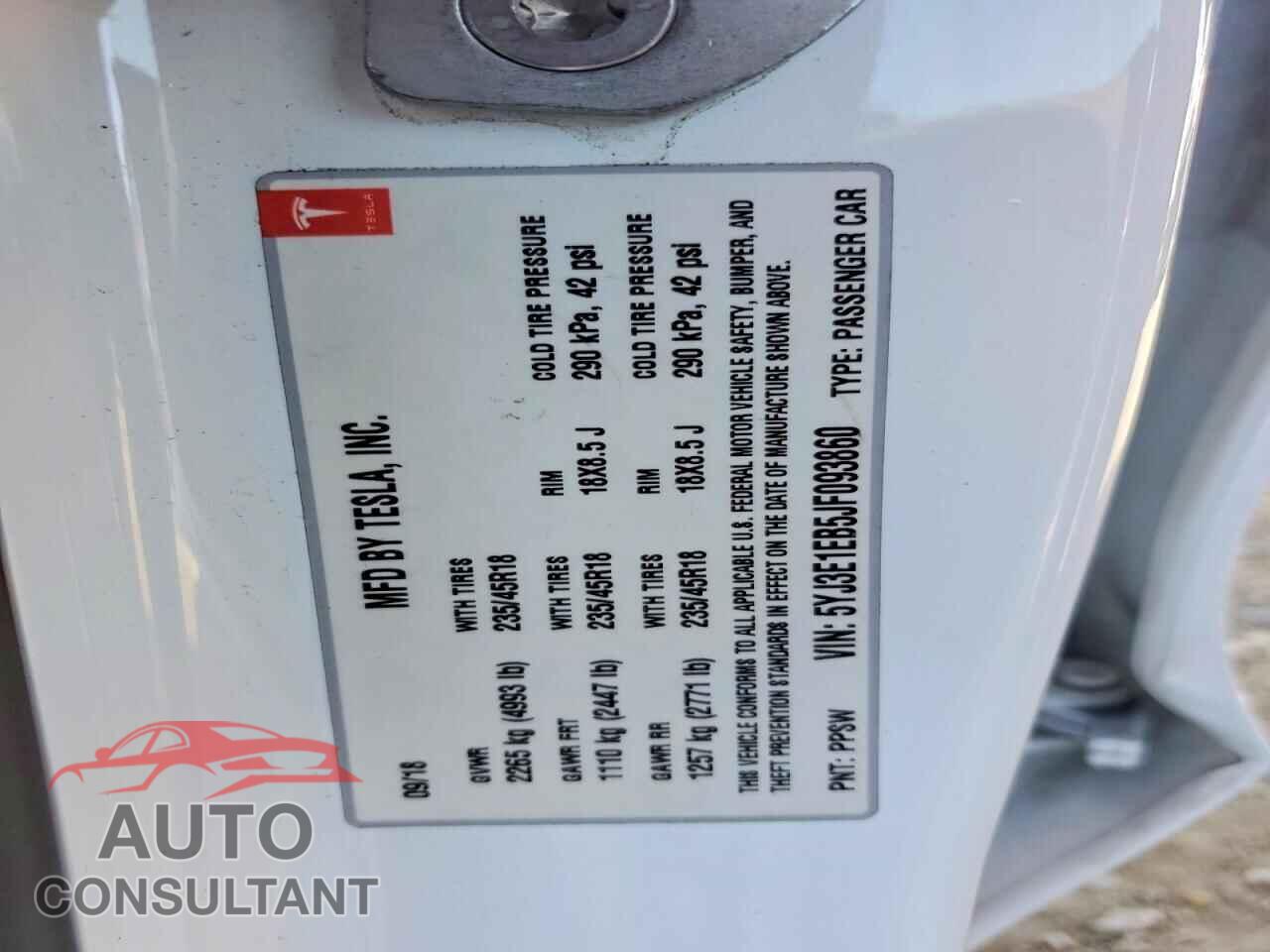 TESLA MODEL 3 2018 - 5YJ3E1EB5JF093860