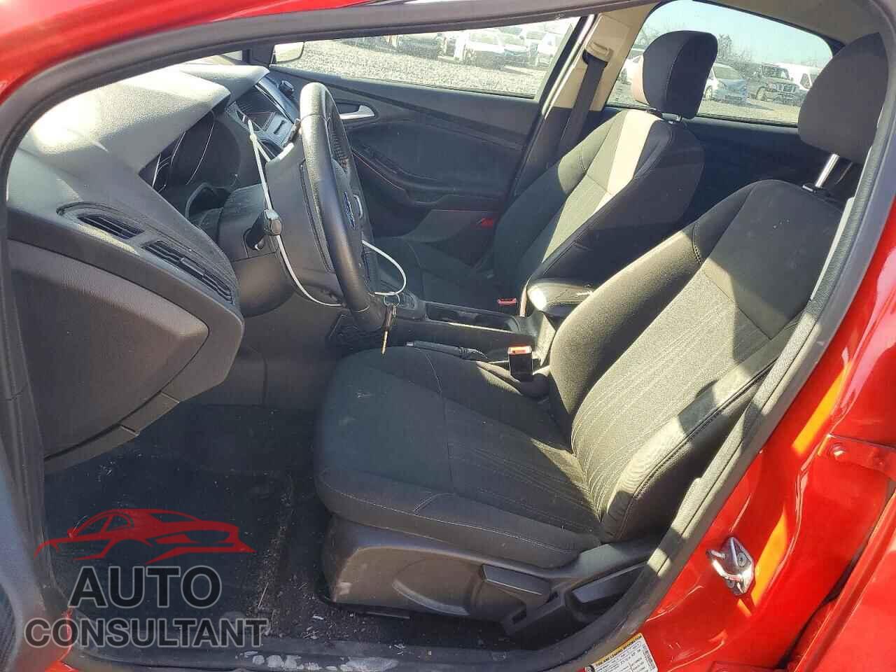 FORD FOCUS 2016 - 1FADP3F22GL297326