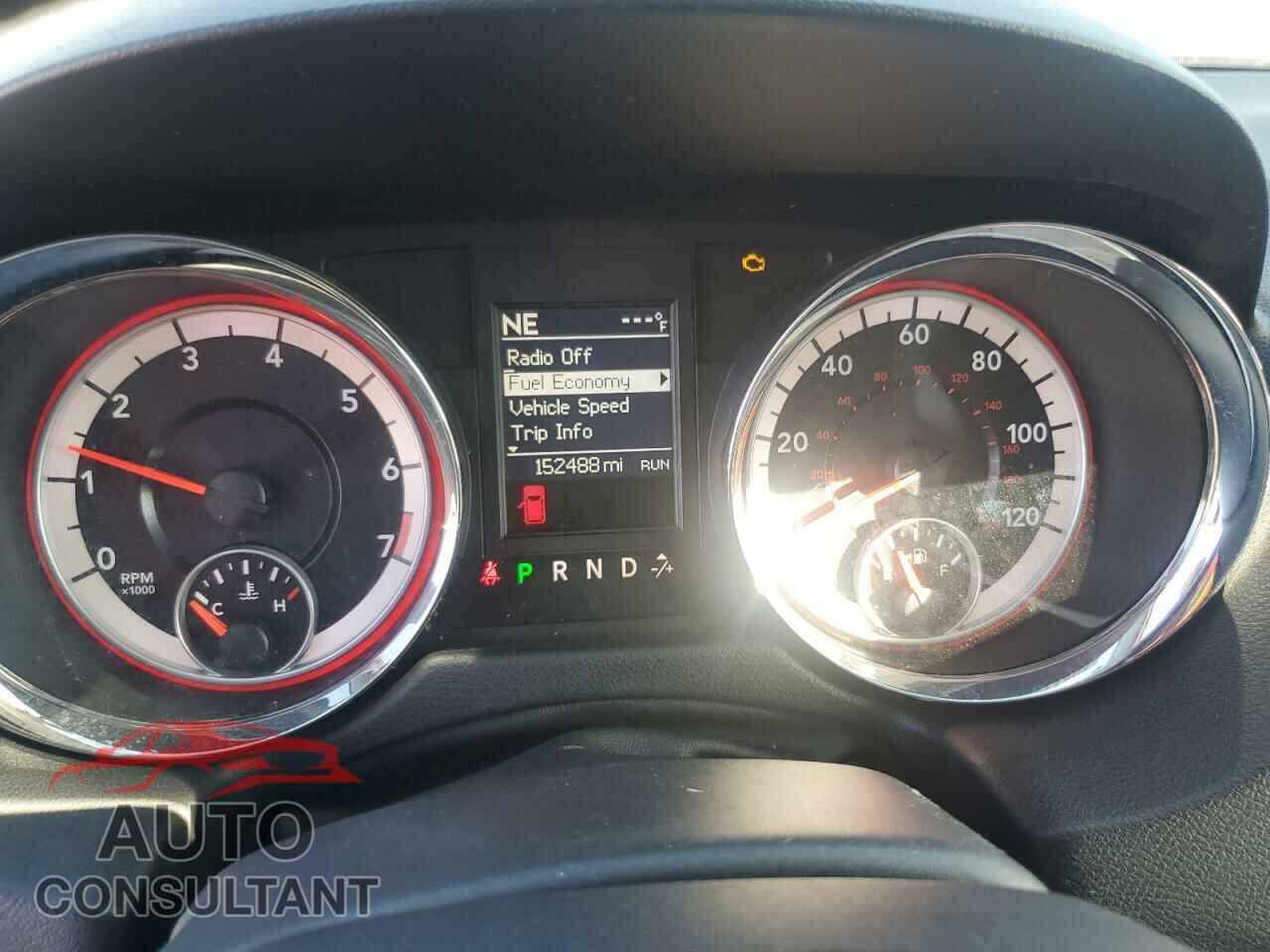 DODGE CARAVAN 2011 - 2D4RN5DG5BR672032