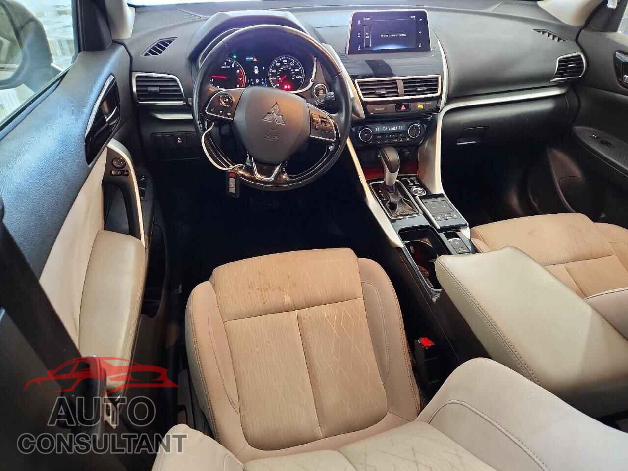 MITSUBISHI ECLIPSE 2018 - JA4AT5AA5JZ051419