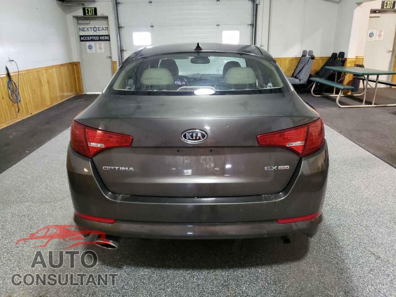KIA OPTIMA 2011 - KNAGN4A76B5126935