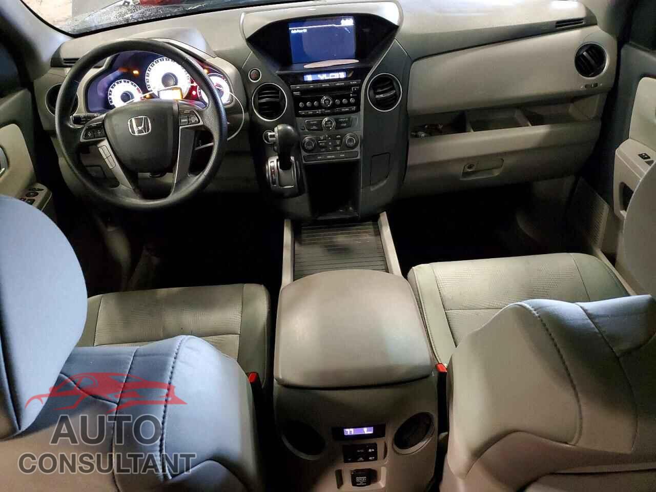 HONDA PILOT 2015 - 5FNYF4H26FB075018