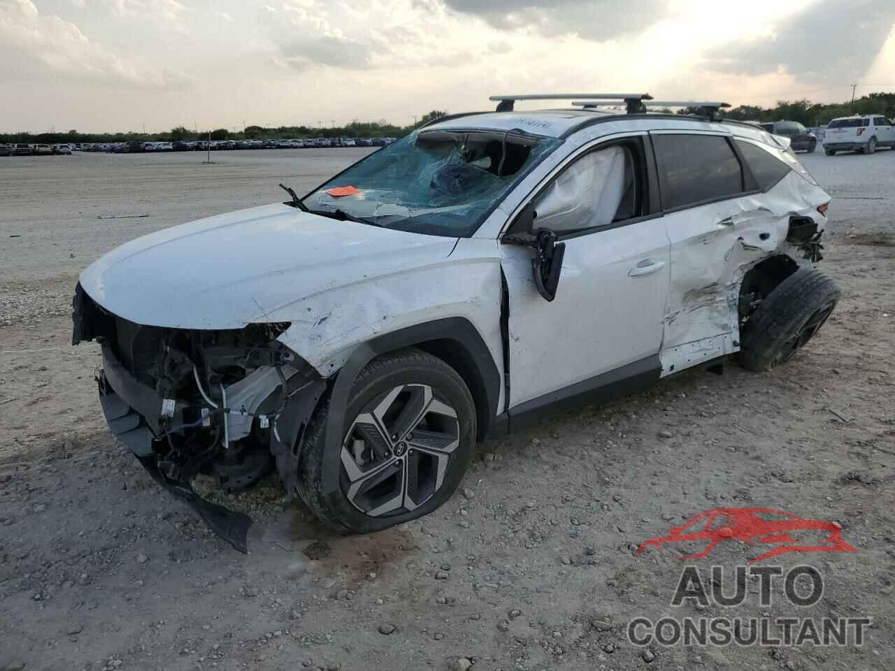 HYUNDAI TUCSON 2022 - 5NMJF3AE8NH047170