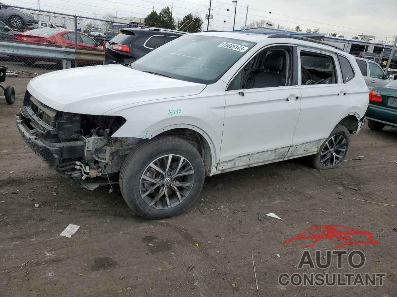 VOLKSWAGEN TIGUAN 2019 - 3VV2B7AX9KM086577