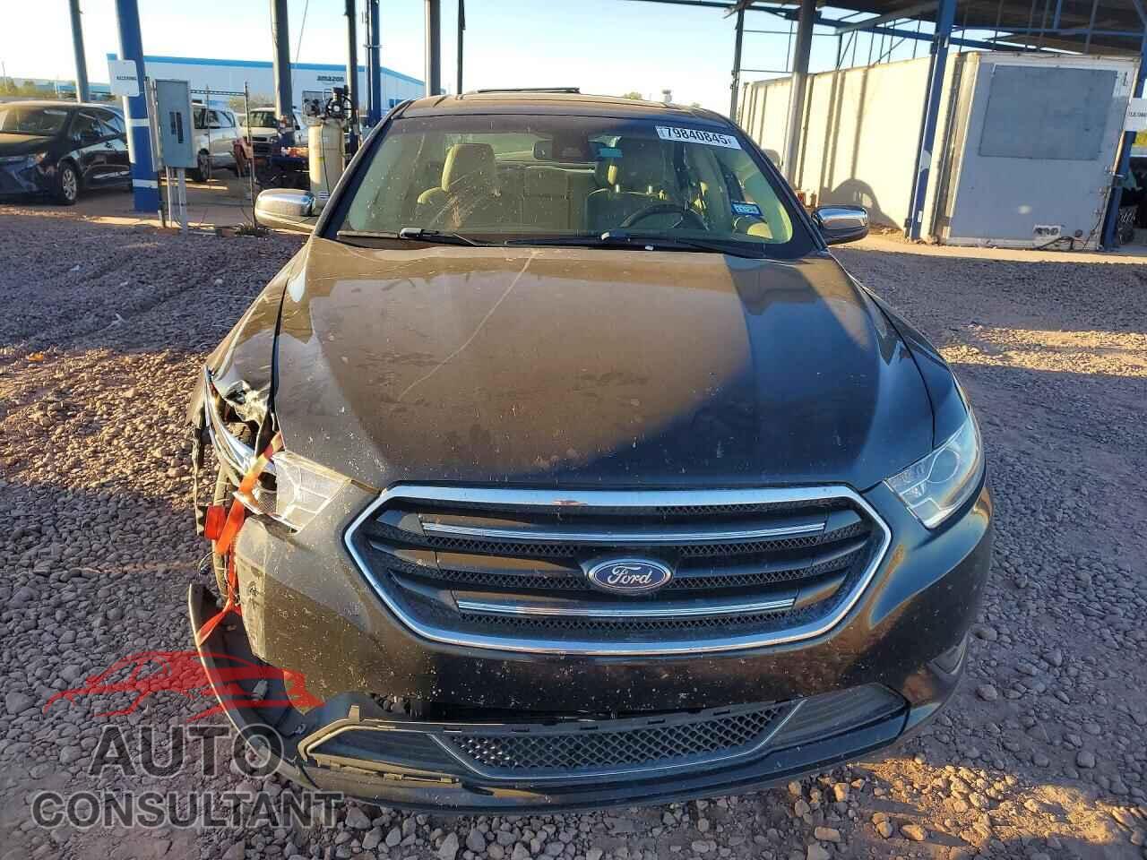 FORD TAURUS 2017 - 1FAHP2F80HG113043