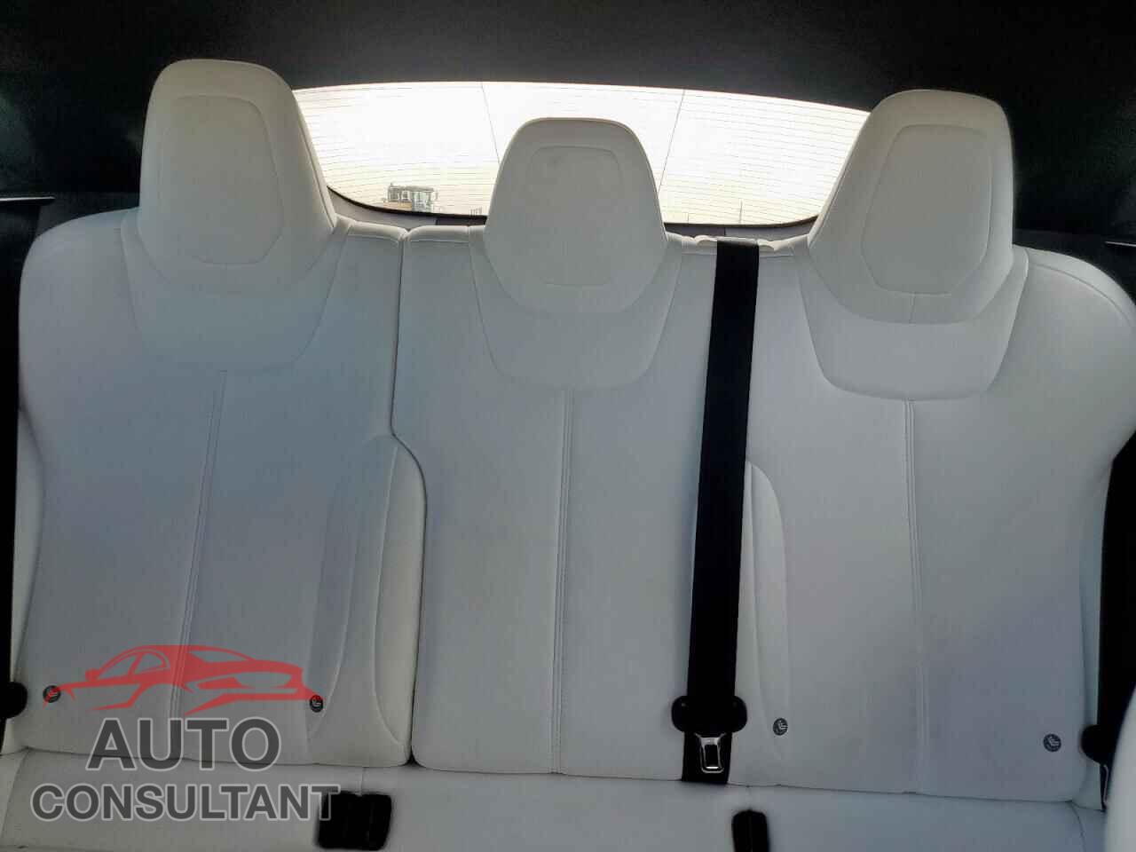 TESLA MODEL S 2017 - 5YJSA1E25HF193295