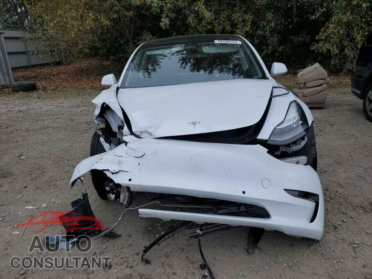 TESLA MODEL 3 2018 - 5YJ3E1EA0JF019687