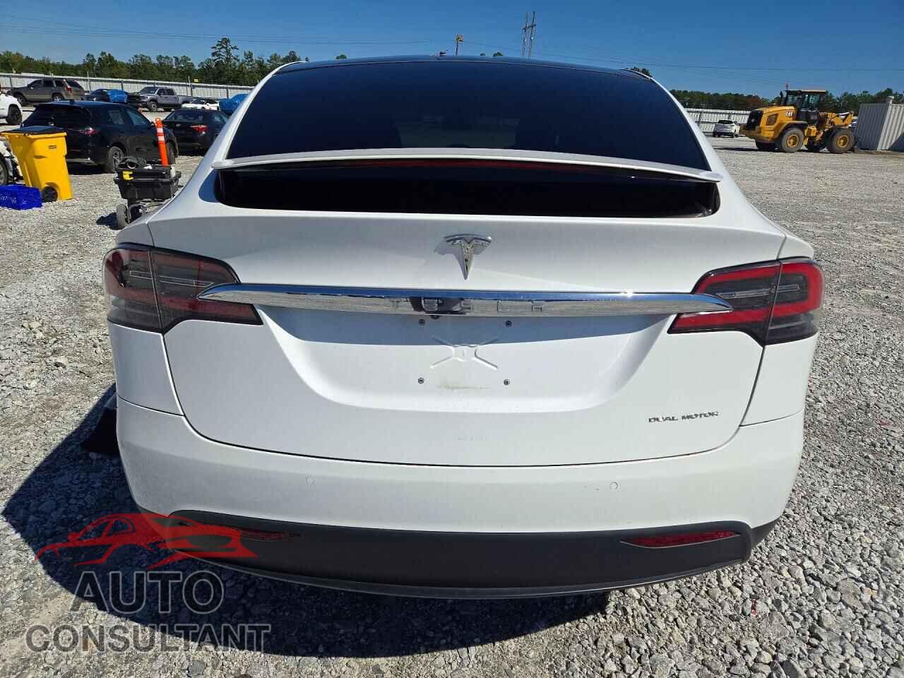 TESLA MODEL X 2020 - 5YJXCDE24LF299425