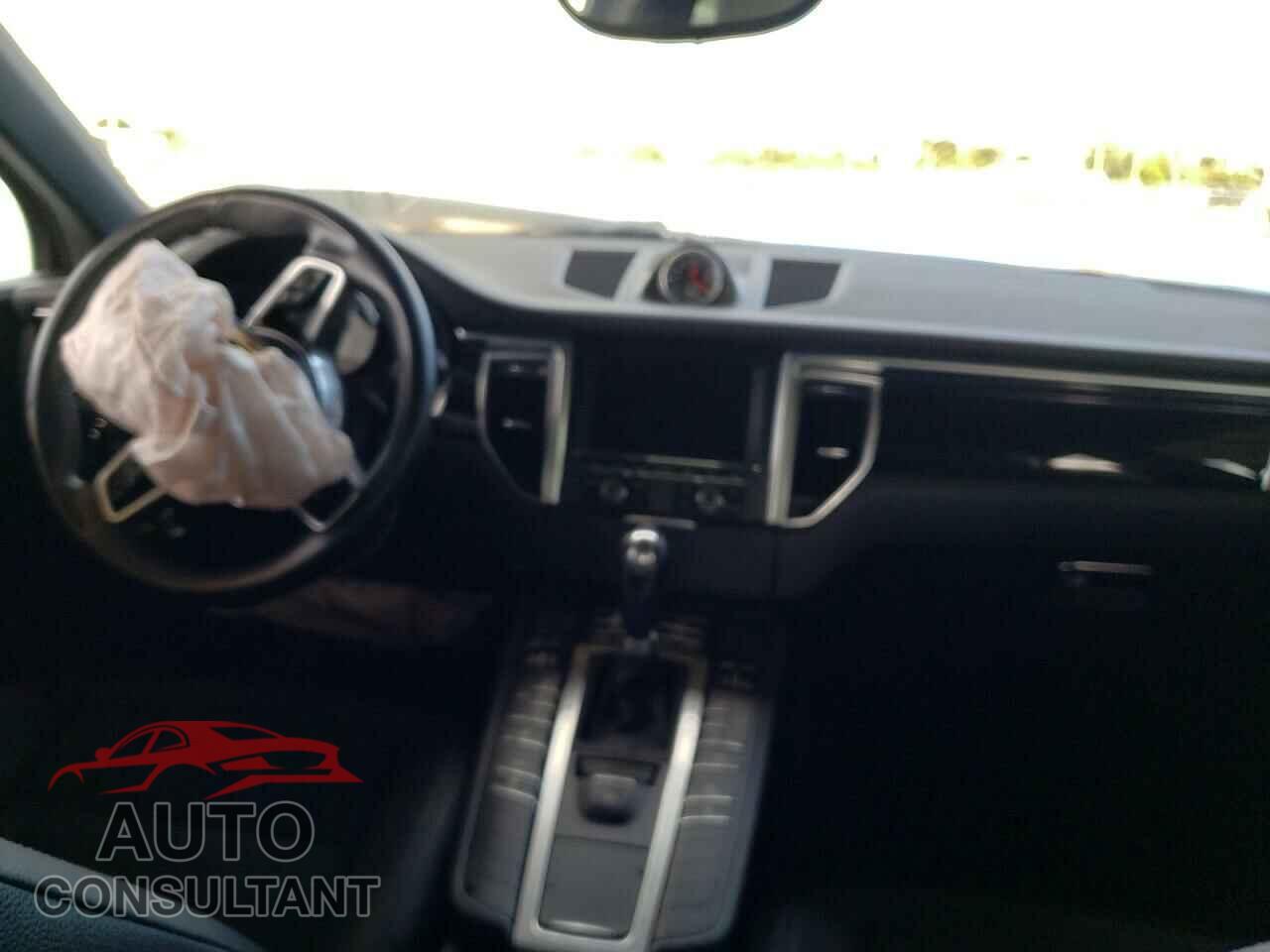 PORSCHE MACAN 2016 - WP1AB2A53GLB46193