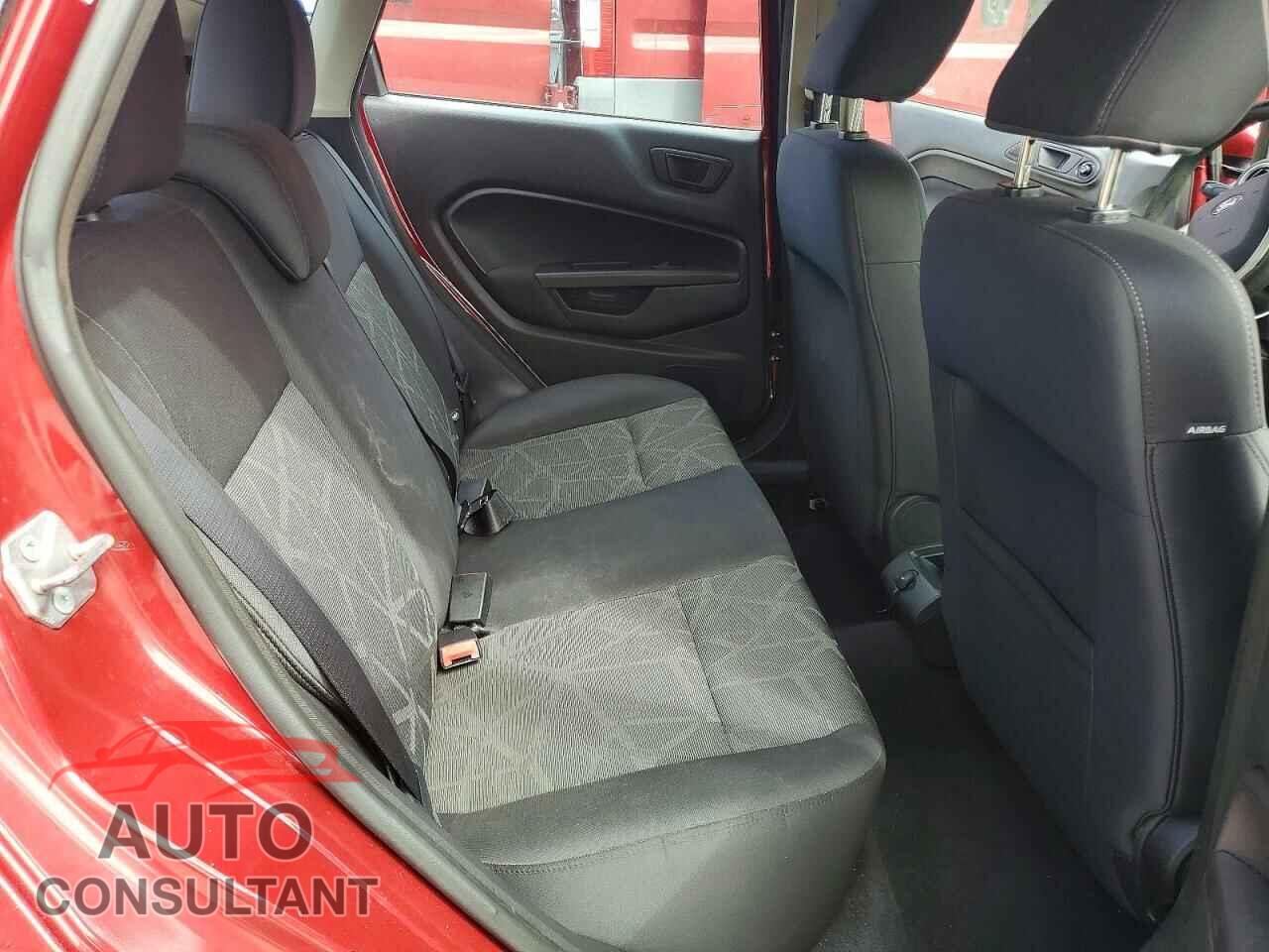 FORD FIESTA 2011 - 3FADP4EJ2BM124640