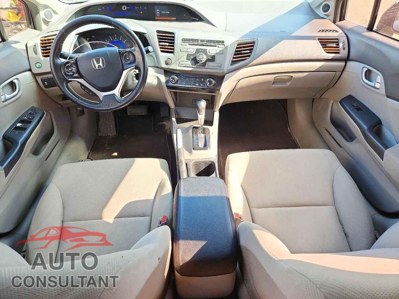 HONDA CIVIC 2012 - 2HGFB2F54CH010499