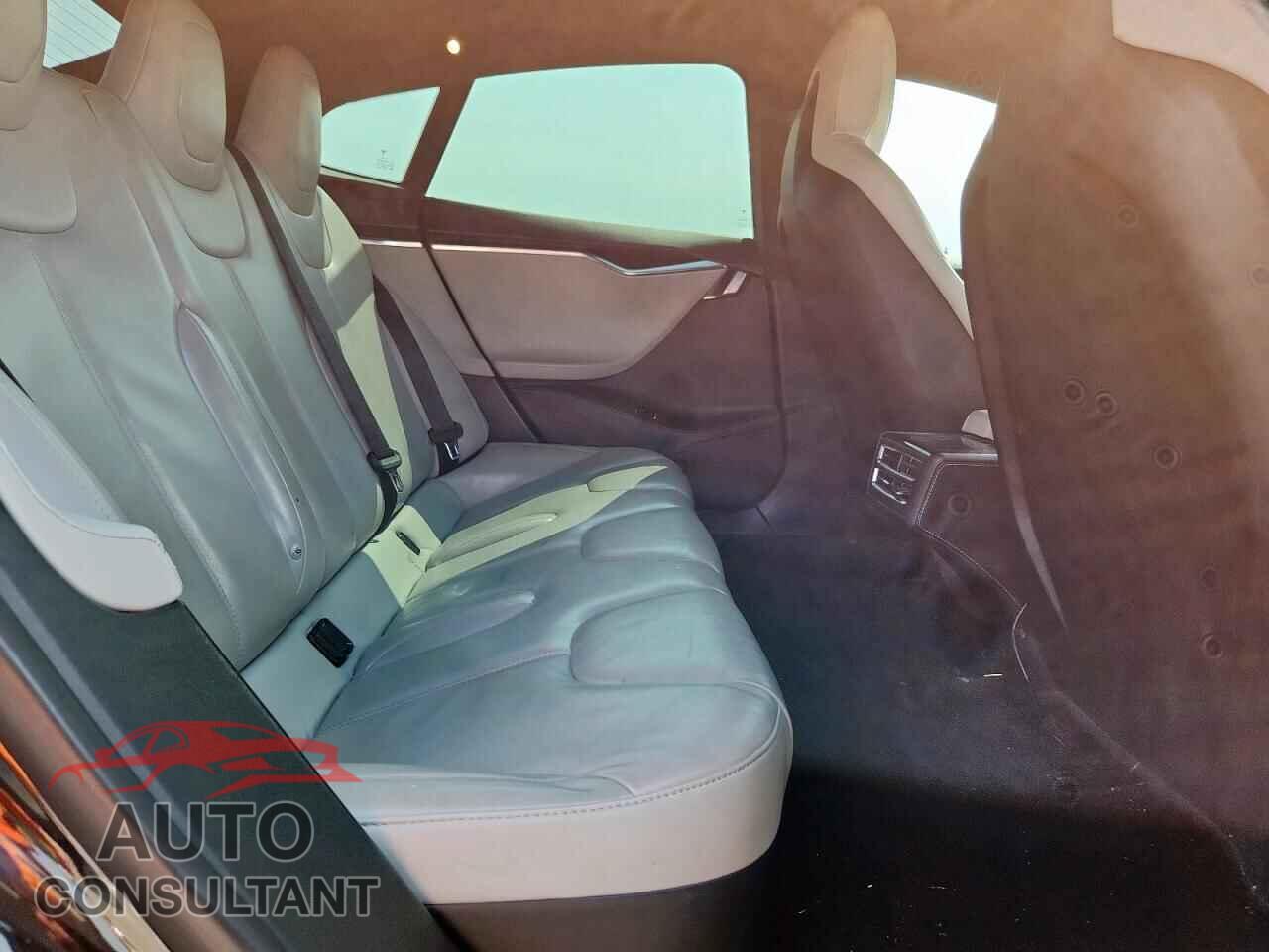 TESLA MODEL S 2014 - 5YJSA1S17EFP62168