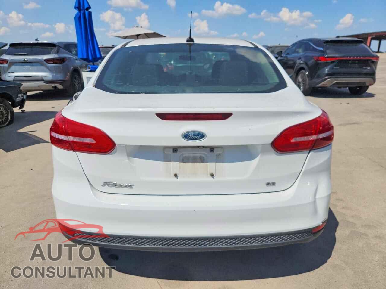 FORD FOCUS 2017 - 1FADP3F20HL295382