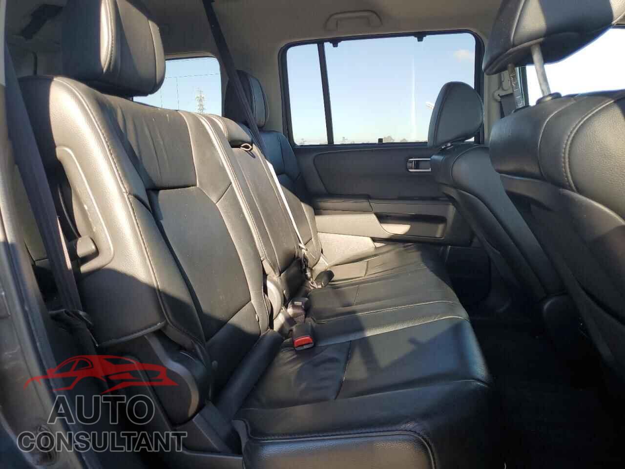 HONDA PILOT 2012 - 5FNYF4H96CB051925