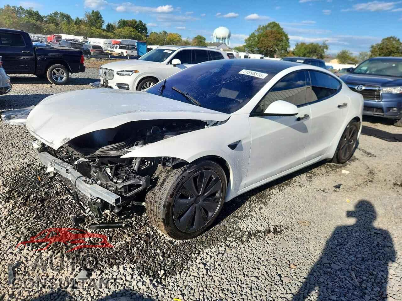 TESLA MODEL S 2022 - 5YJSA1E64NF473708