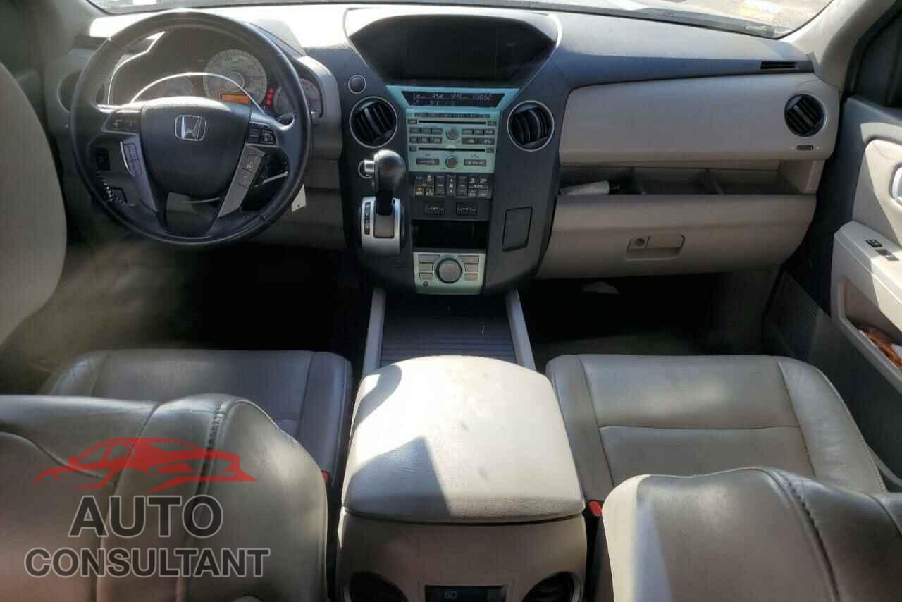 HONDA PILOT 2011 - 5FNYF4H97BB046862