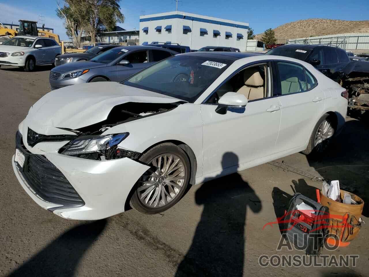 TOYOTA CAMRY 2020 - 4T1F11AKXLU340147