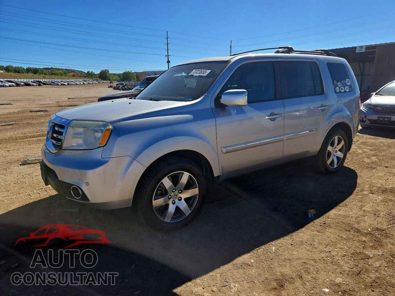 HONDA PILOT 2015 - 5FNYF4H92FB036228