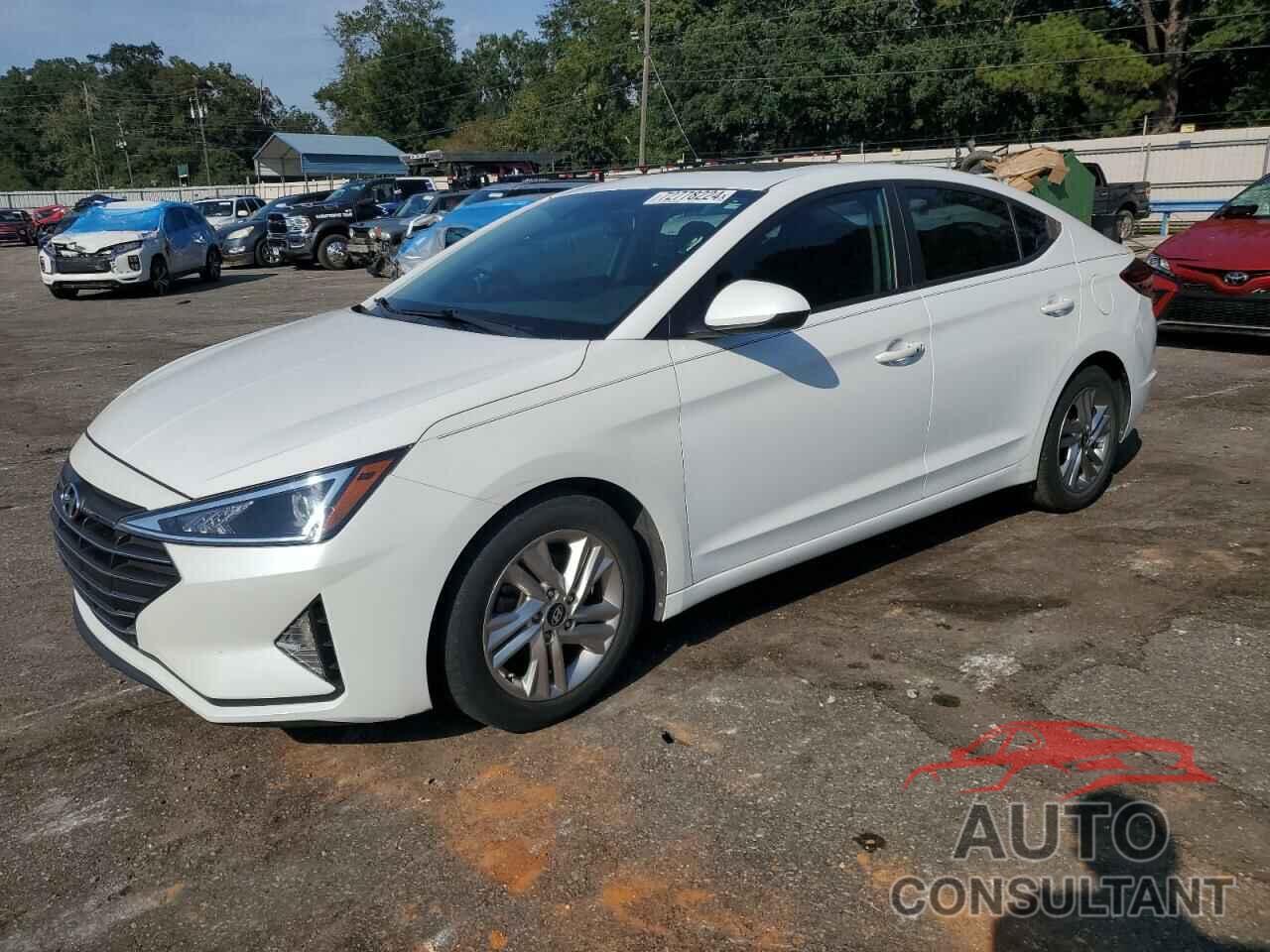 HYUNDAI ELANTRA 2019 - 5NPD84LF9KH413302