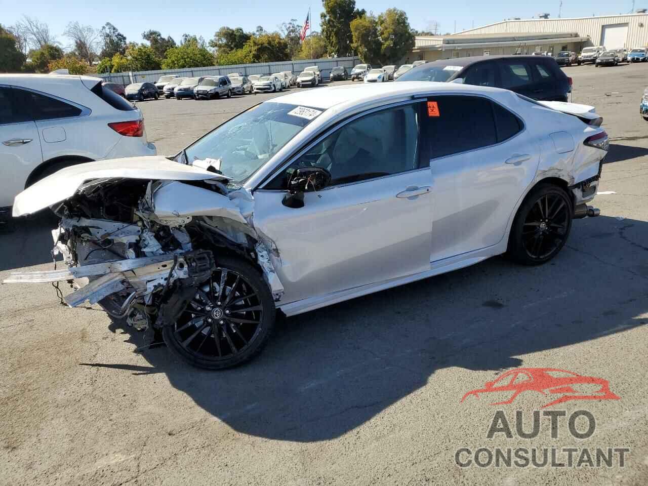 TOYOTA CAMRY 2024 - 4T1K31AK0RU623495
