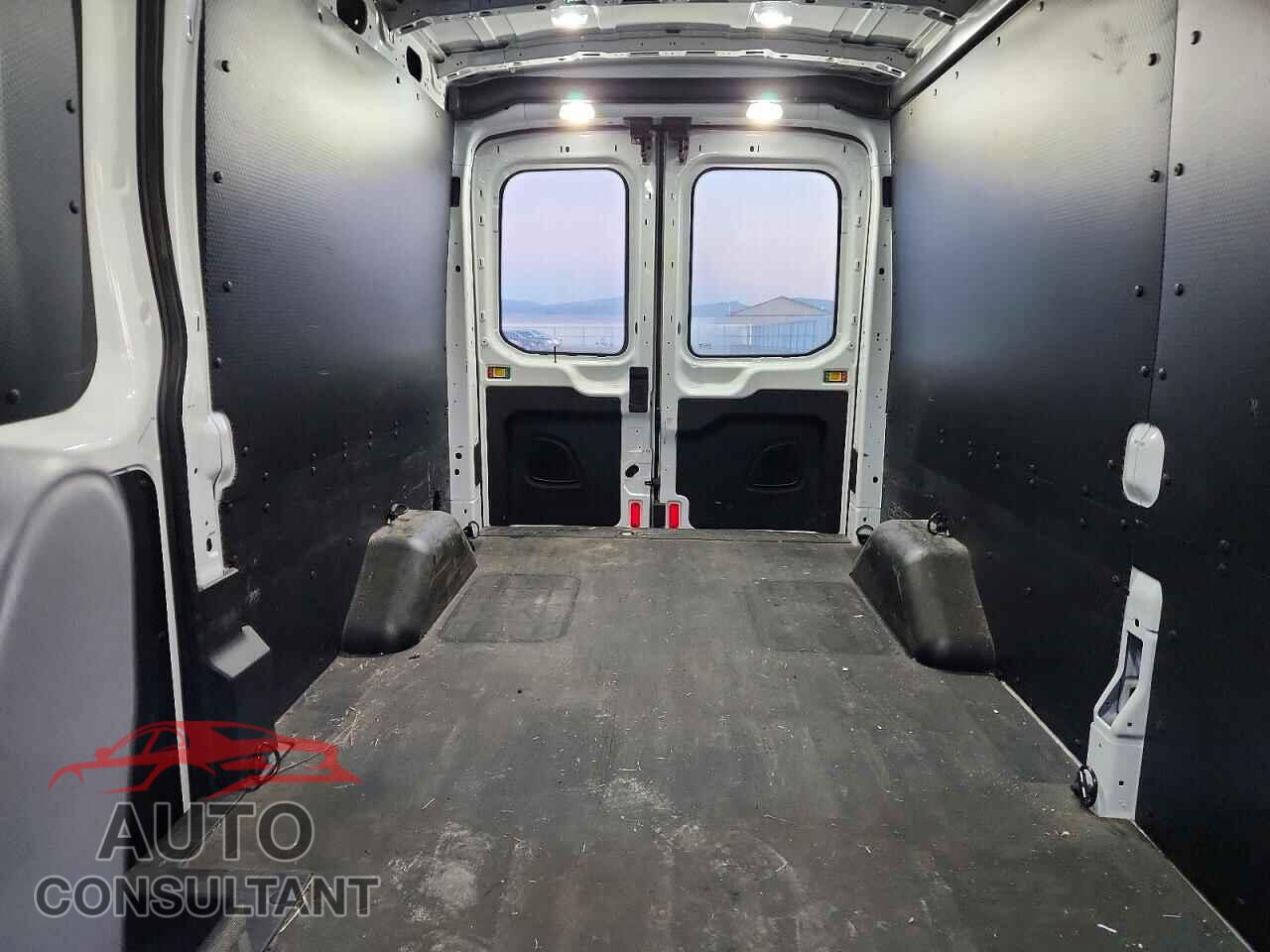 FORD TRANSIT 2019 - 1FTYR2CG6KKB16727