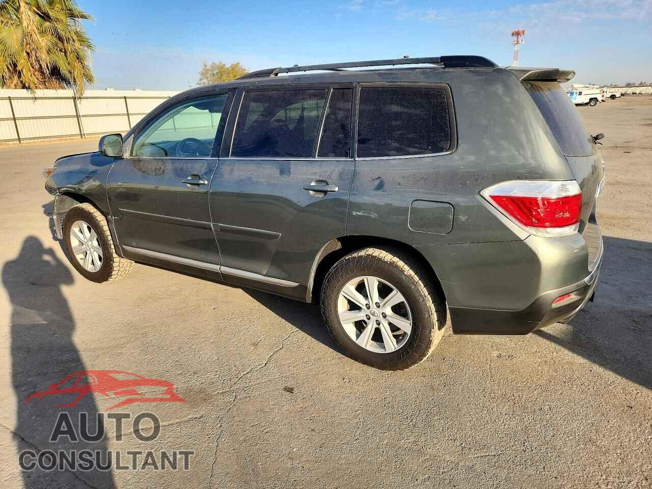 TOYOTA HIGHLANDER 2013 - 5TDBK3EH8DS210478