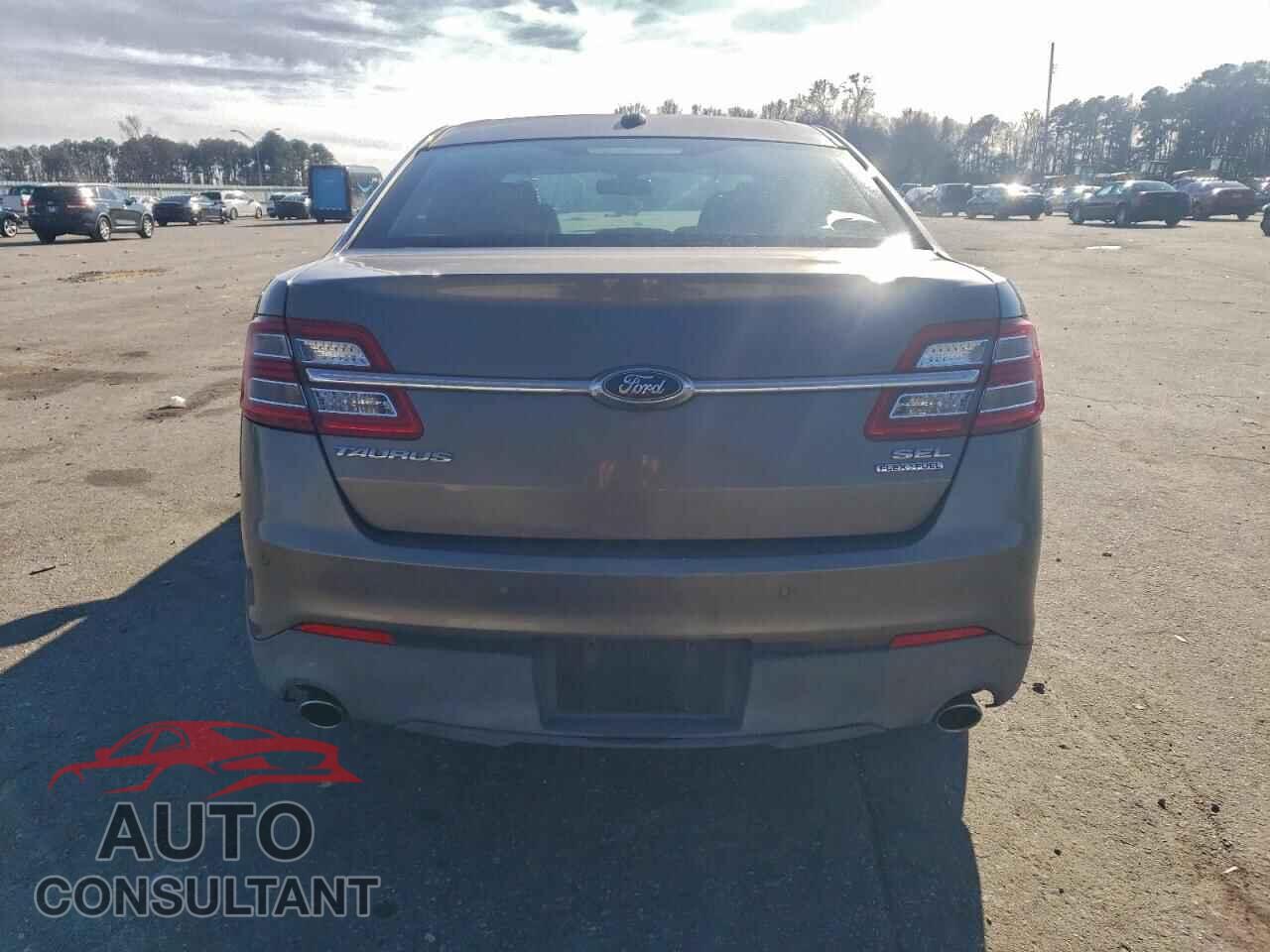 FORD TAURUS 2013 - 1FAHP2E87DG174014