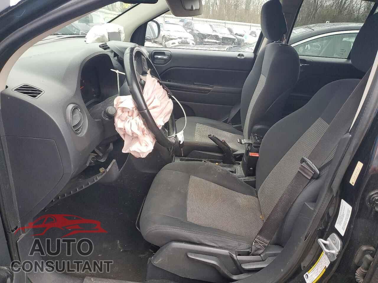 JEEP COMPASS 2011 - 1J4NT1FB3BD176610