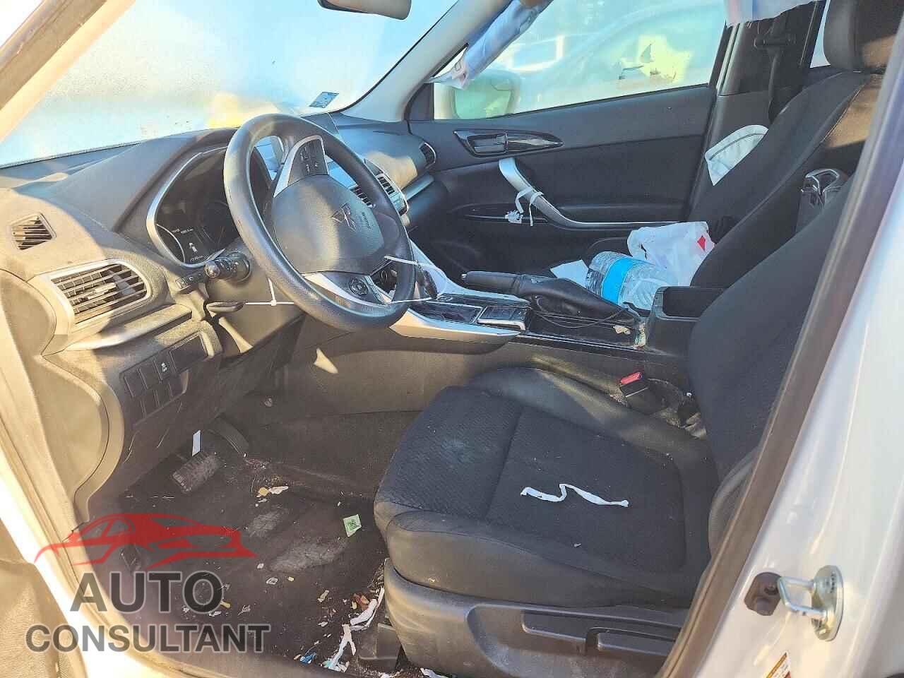 MITSUBISHI ECLIPSE 2019 - JA4AT4AA5KZ000739