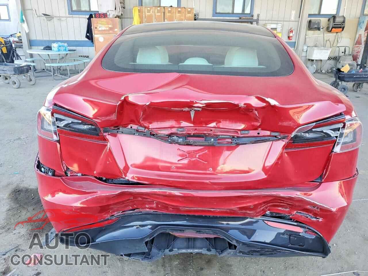 TESLA MODEL S 2022 - 5YJSA1E52NF471849