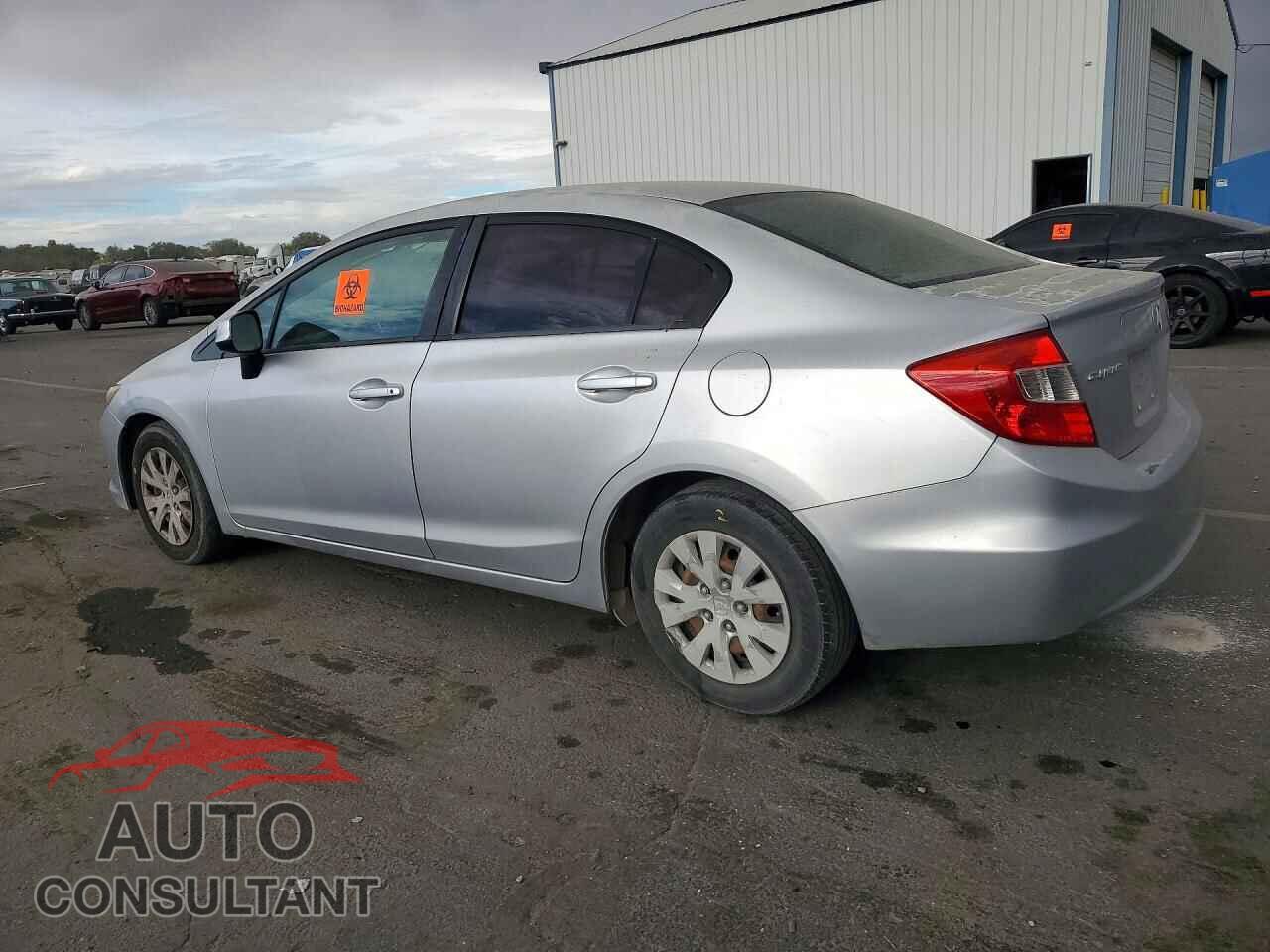 HONDA CIVIC 2012 - 2HGFB2F56CH333386