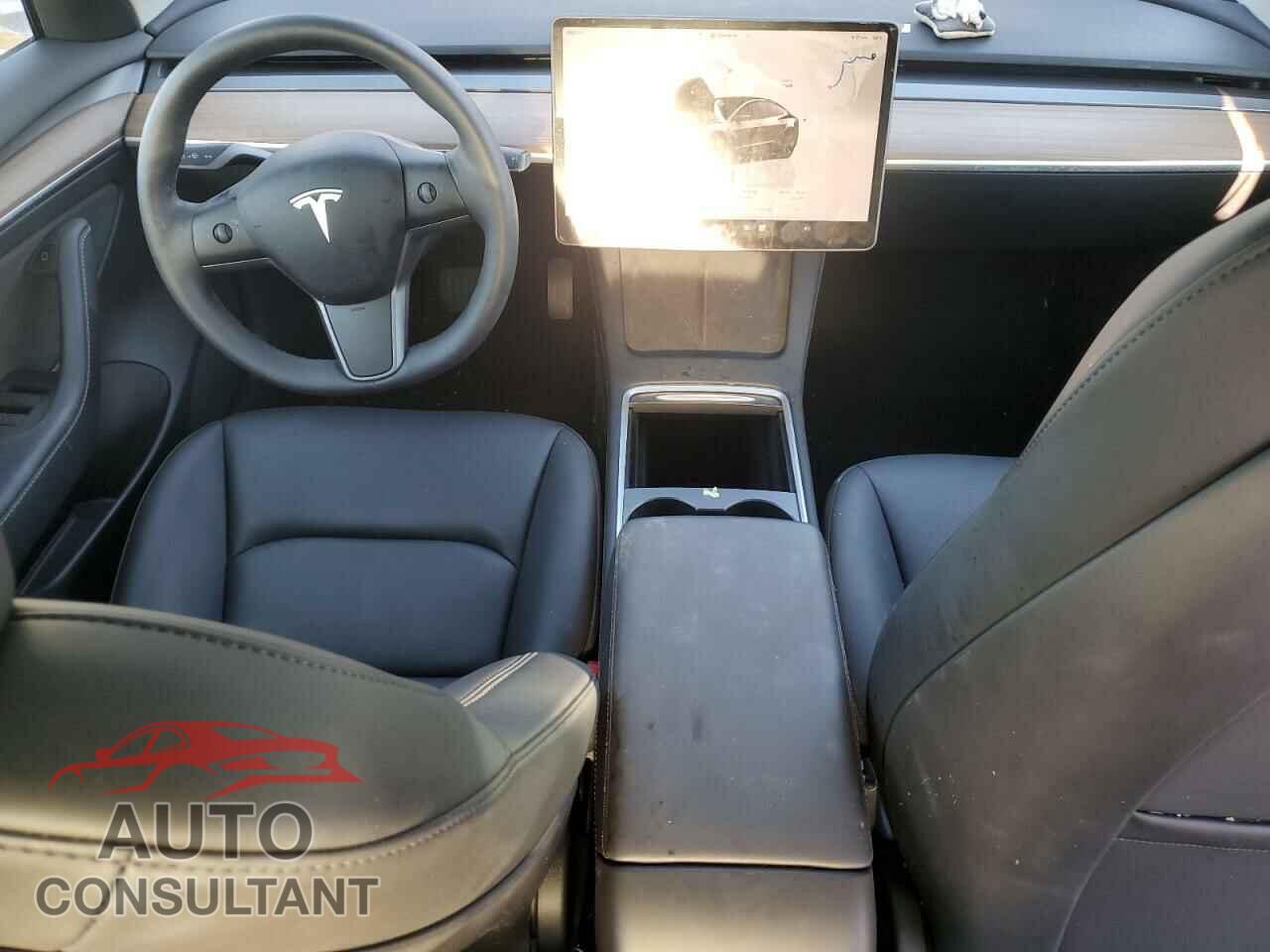 TESLA MODEL 3 2023 - 5YJ3E1EA5PF641243