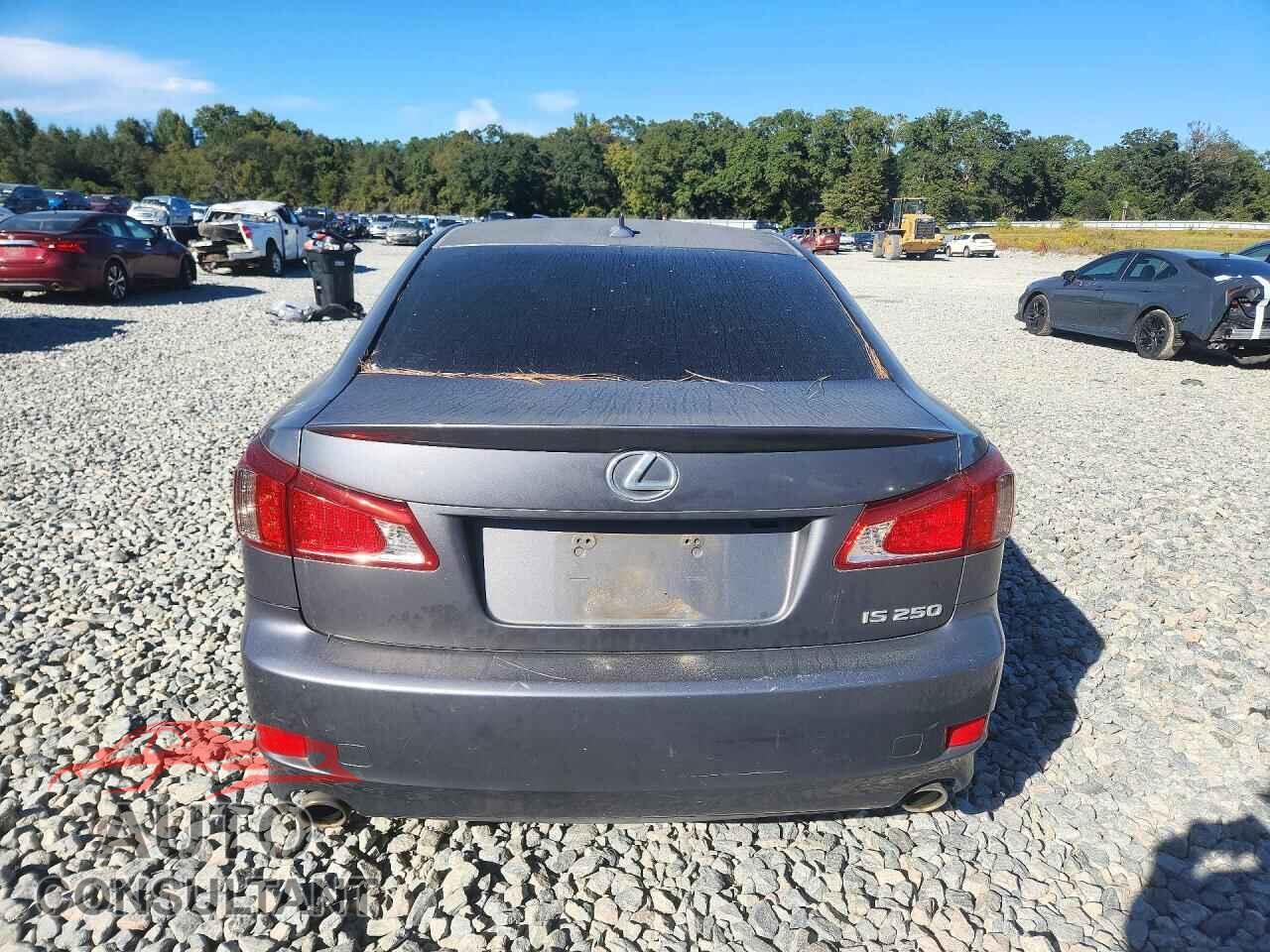 LEXUS IS 2012 - JTHBF5C28C5183896