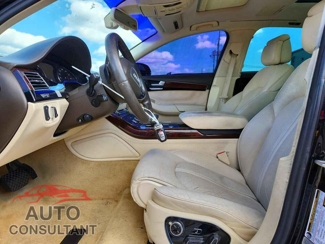 AUDI A8 2014 - WAURMAFD8EN005305