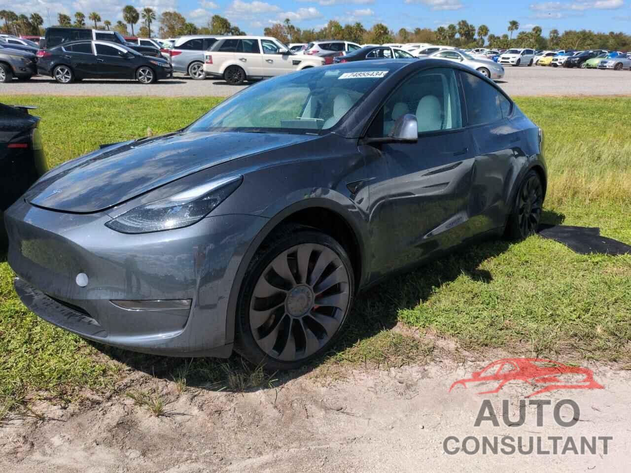 TESLA MODEL Y 2023 - 7SAYGDEF0PF843665