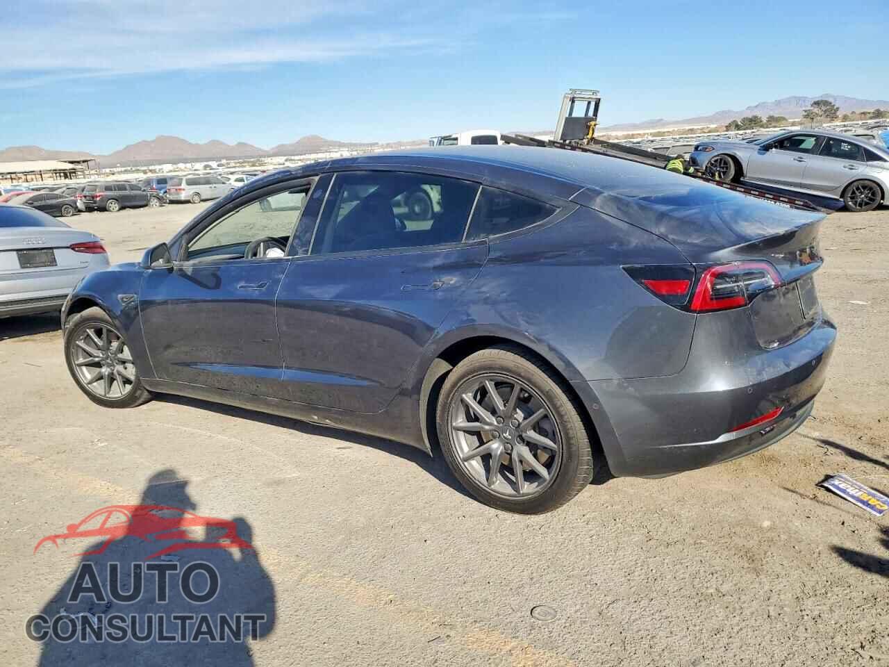 TESLA MODEL 3 2019 - 5YJ3E1EB5KF386871