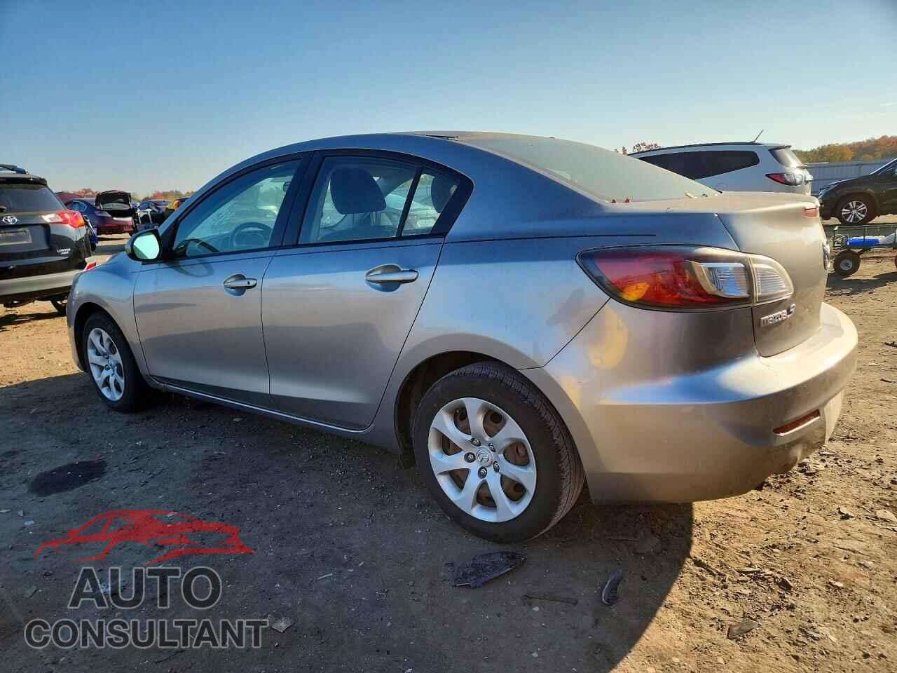 MAZDA 3 2013 - JM1BL1U76D1737703