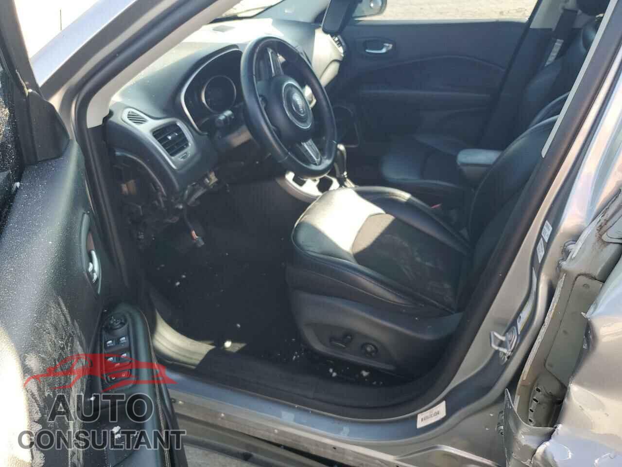 JEEP COMPASS 2020 - 3C4NJDBB9LT115731