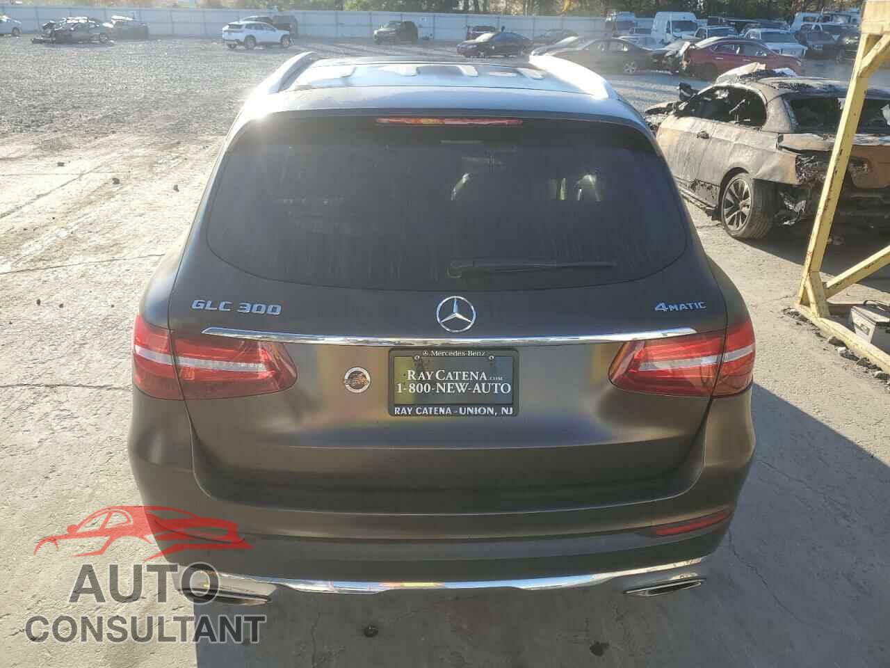 MERCEDES-BENZ GLC-CLASS 2017 - WDC0G4KB7HF282917