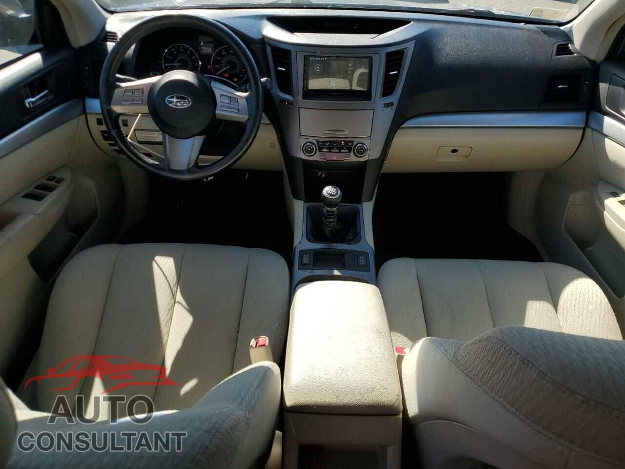 SUBARU OUTBACK 2010 - 4S4BRBGC8A1320166