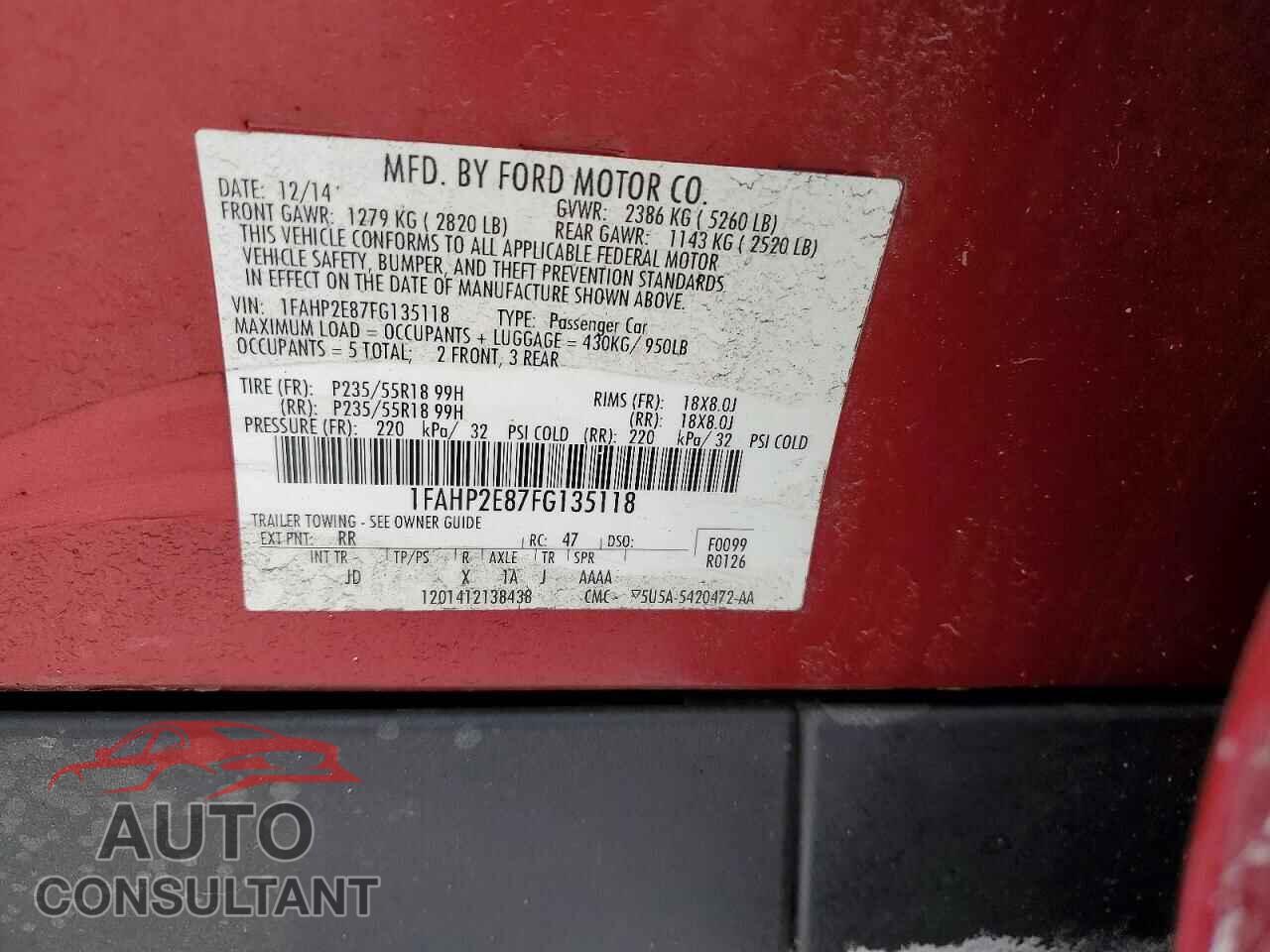 FORD TAURUS 2015 - 1FAHP2E87FG135118
