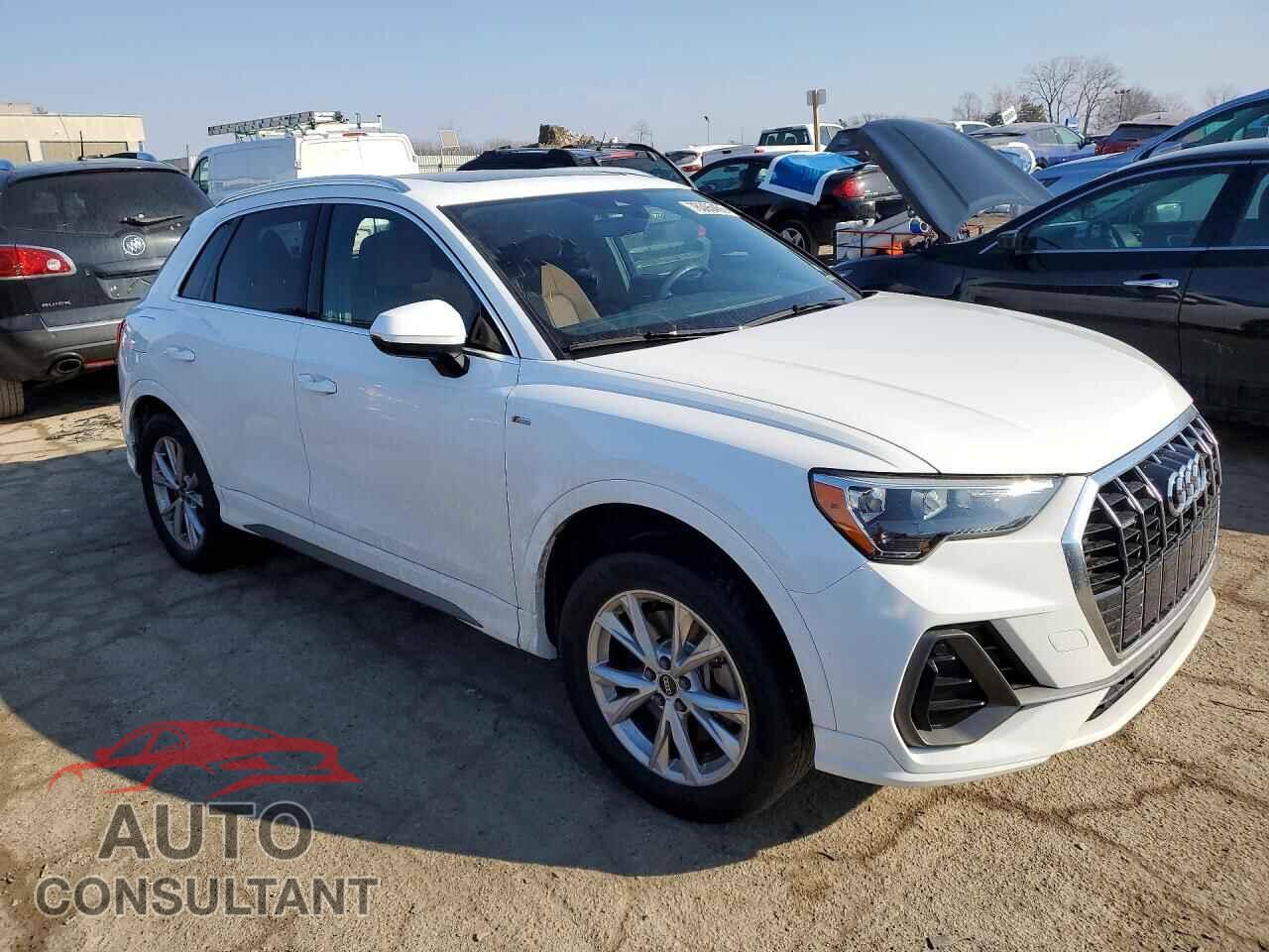 AUDI Q3 2021 - WA1DECF30M1022158