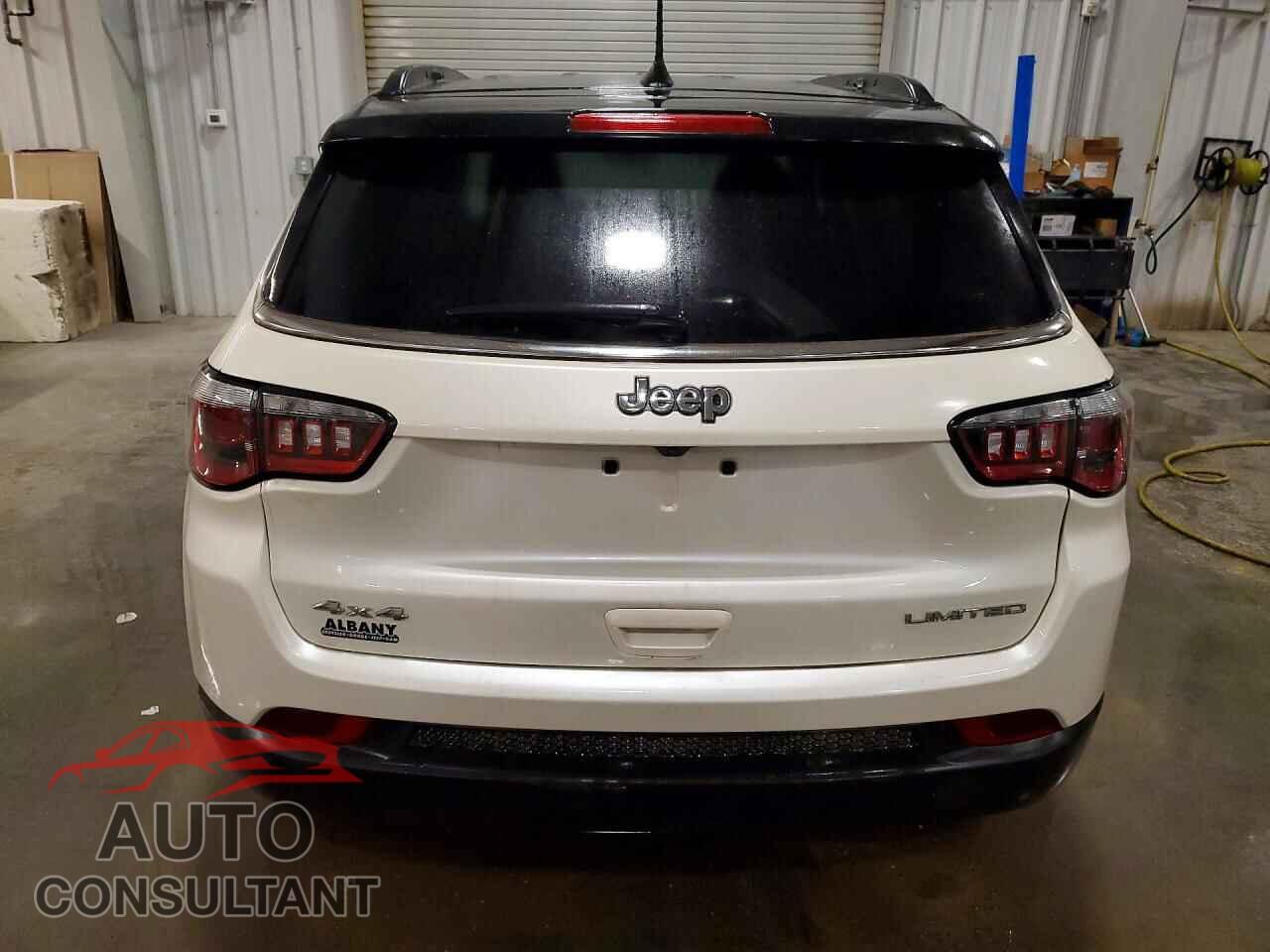 JEEP COMPASS 2017 - 3C4NJDCB3HT631928