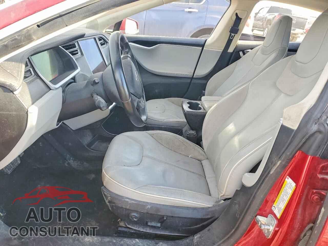 TESLA MODEL S 2013 - 5YJSA1CN4DFP21089