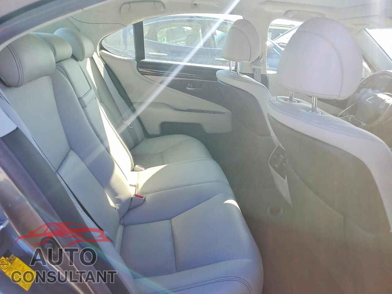 LEXUS LS460 2013 - JTHCL5EF1D5018898