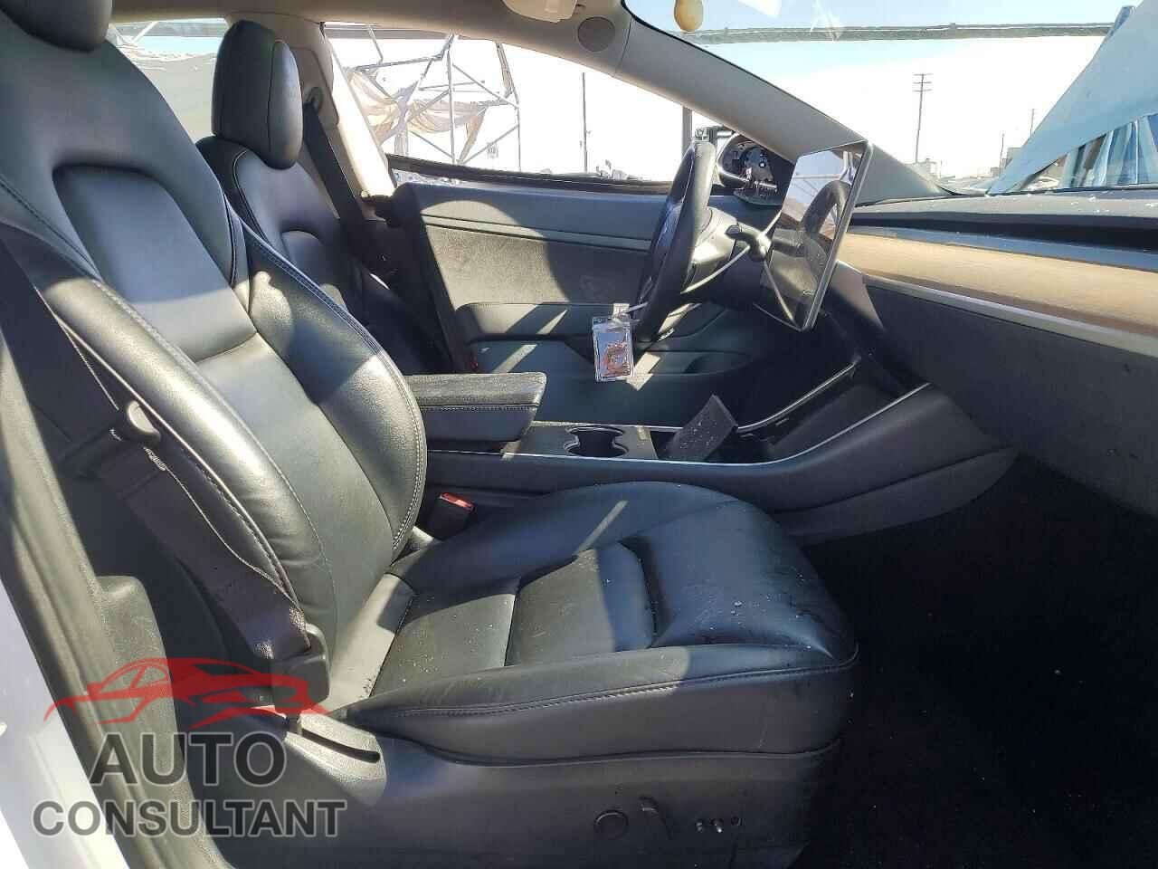 TESLA MODEL 3 2020 - 5YJ3E1EA6LF803987