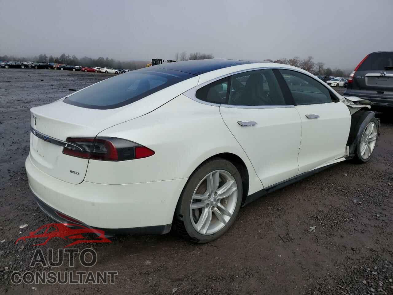 TESLA MODEL S 2015 - 5YJSA1H25FF093979