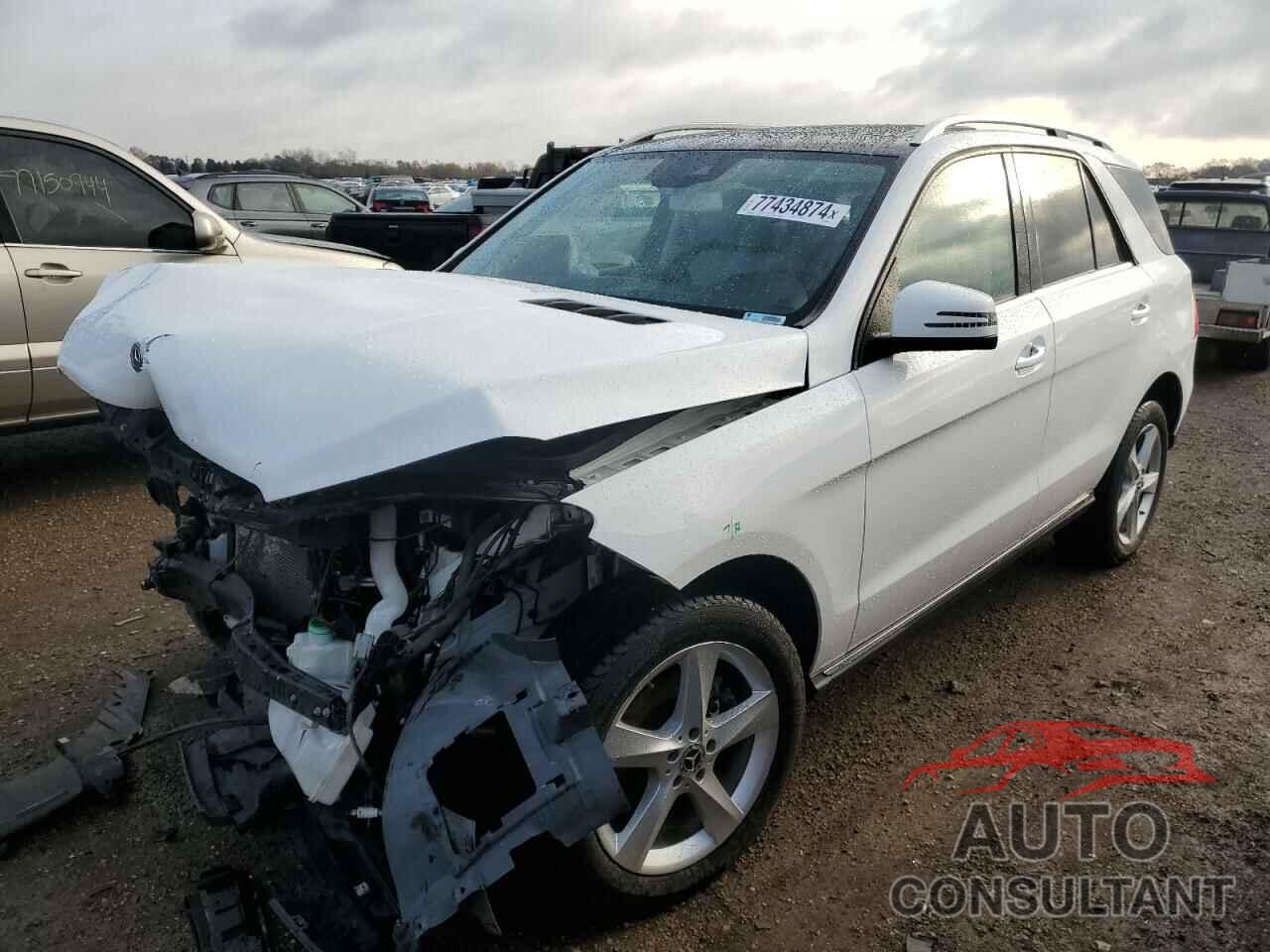 MERCEDES-BENZ GLE-CLASS 2018 - 4JGDA5HBXJB000655