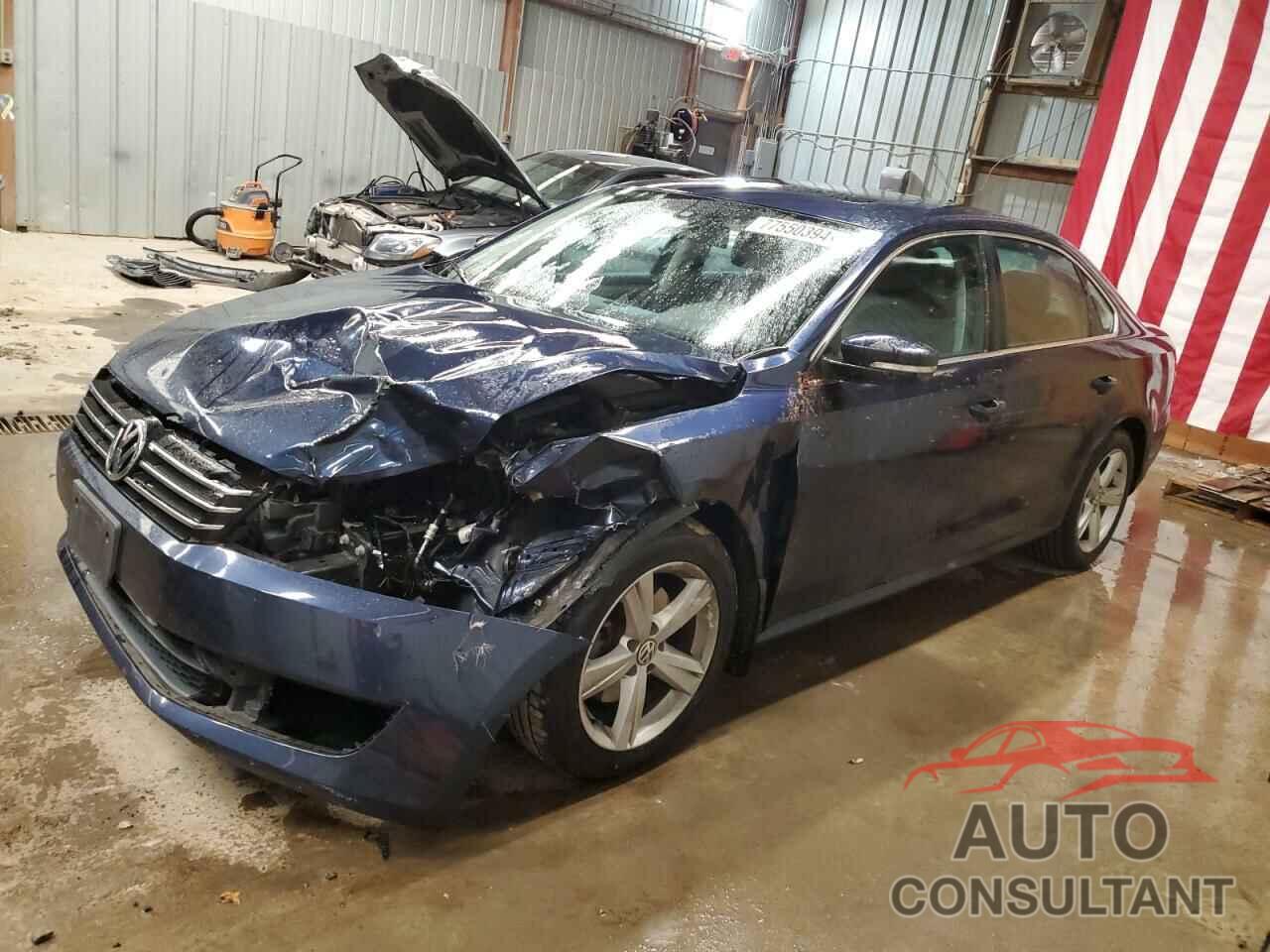 VOLKSWAGEN PASSAT 2013 - 1VWBP7A33DC109804
