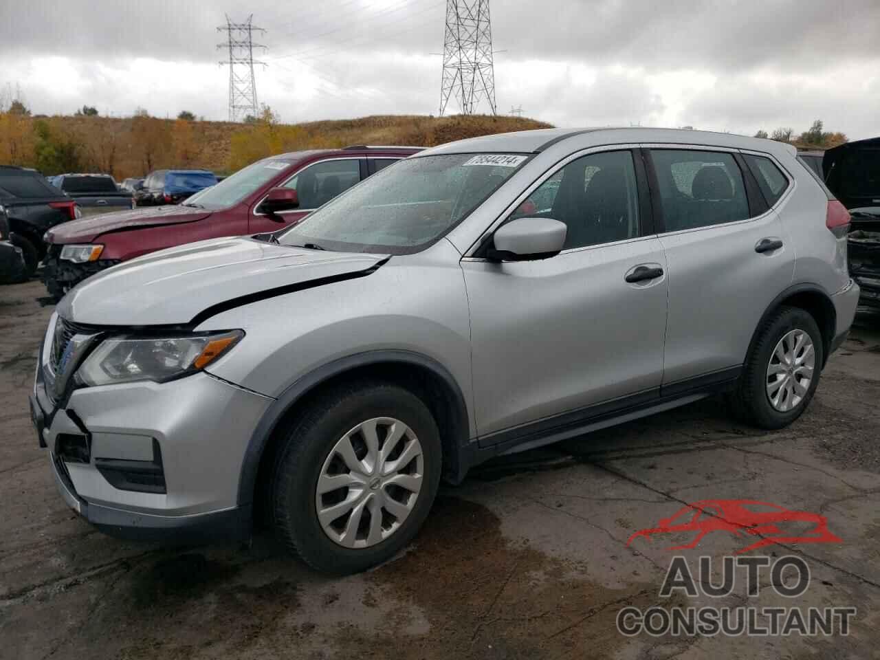 NISSAN ROGUE 2018 - KNMAT2MV2JP570460